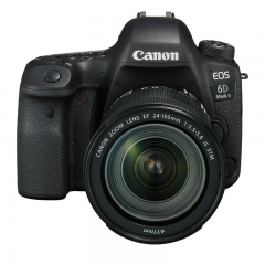 佳能 EOS 6D Mark II 6D2全畫(huà)幅照相機(jī)（EF 24-105mm鏡頭+相機(jī)包+內(nèi)存卡）